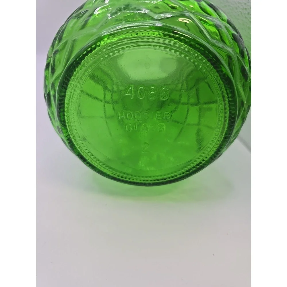 HOOSIER Emerald Green Glass Vase Diamond Point Deign 9 Inches